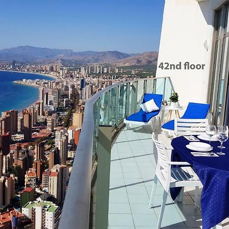 Deluxe Penthouse On The 42Nd Floor With Amazing Sea Views Apartment Benidorm Bagian luar foto