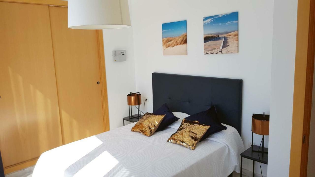 Deluxe Penthouse On The 42Nd Floor With Amazing Sea Views Apartment Benidorm Bagian luar foto